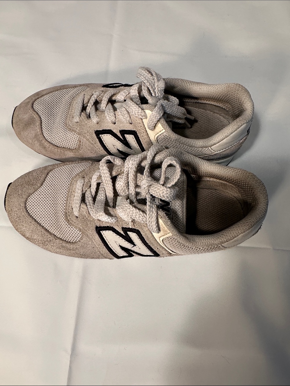 New Balance Kids Neutral Beige and Gray Lace-Up Sneakers size 2.5 - Picture 12 of 15